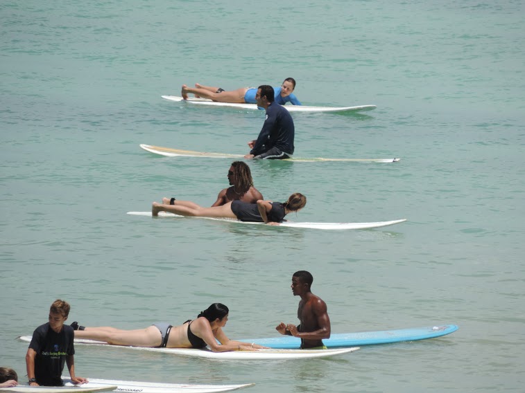 surf-instructors-teaching-students