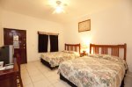 Best price diving resort in Roatan - Pura Vida Resort, Roatan