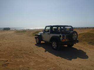 bonaire jeep