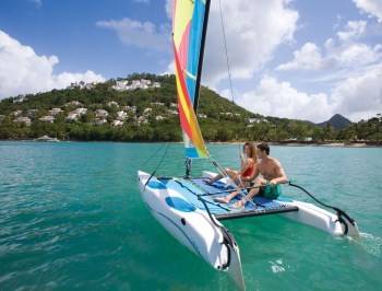 b2ap3_thumbnail_windjammer-st-lucia-hobie-cats.jpg