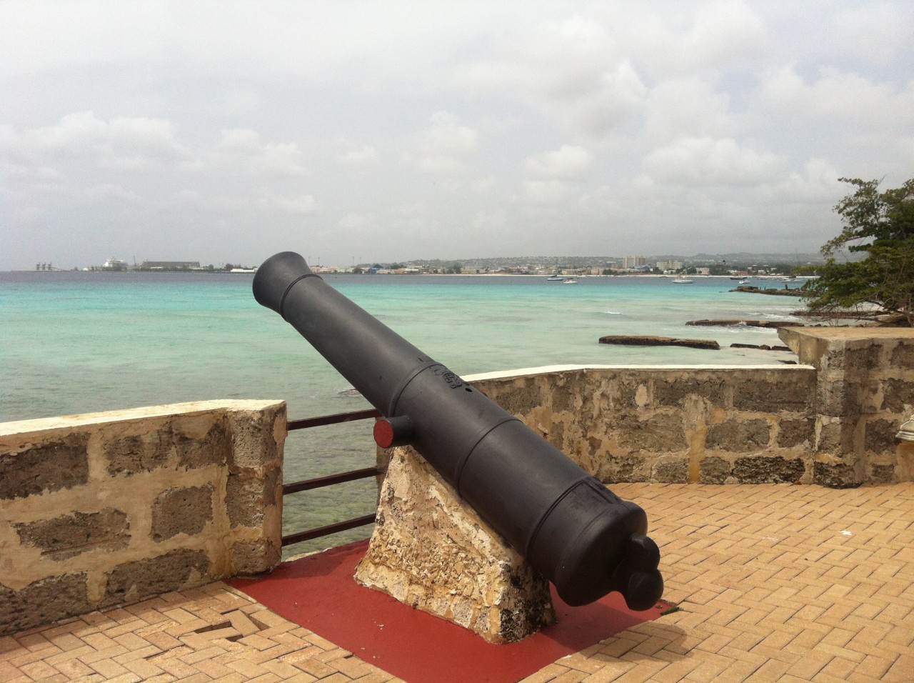 Small Walking Tour Barbados : FREE